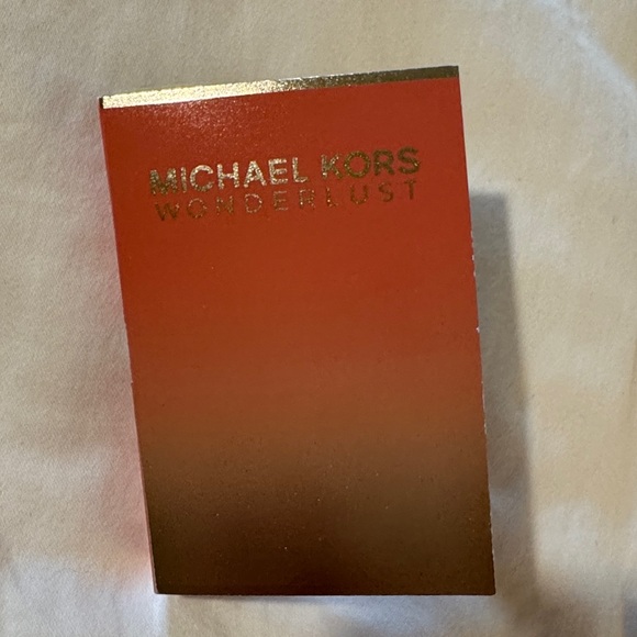 Sample- Michael Kors Wonderlust Perfume - Picture 3 of 4